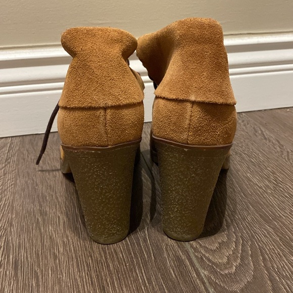 Perfect condition boots - Picture 3 of 5